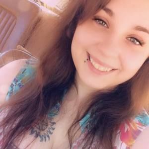 Meet your Posher, Alyssa